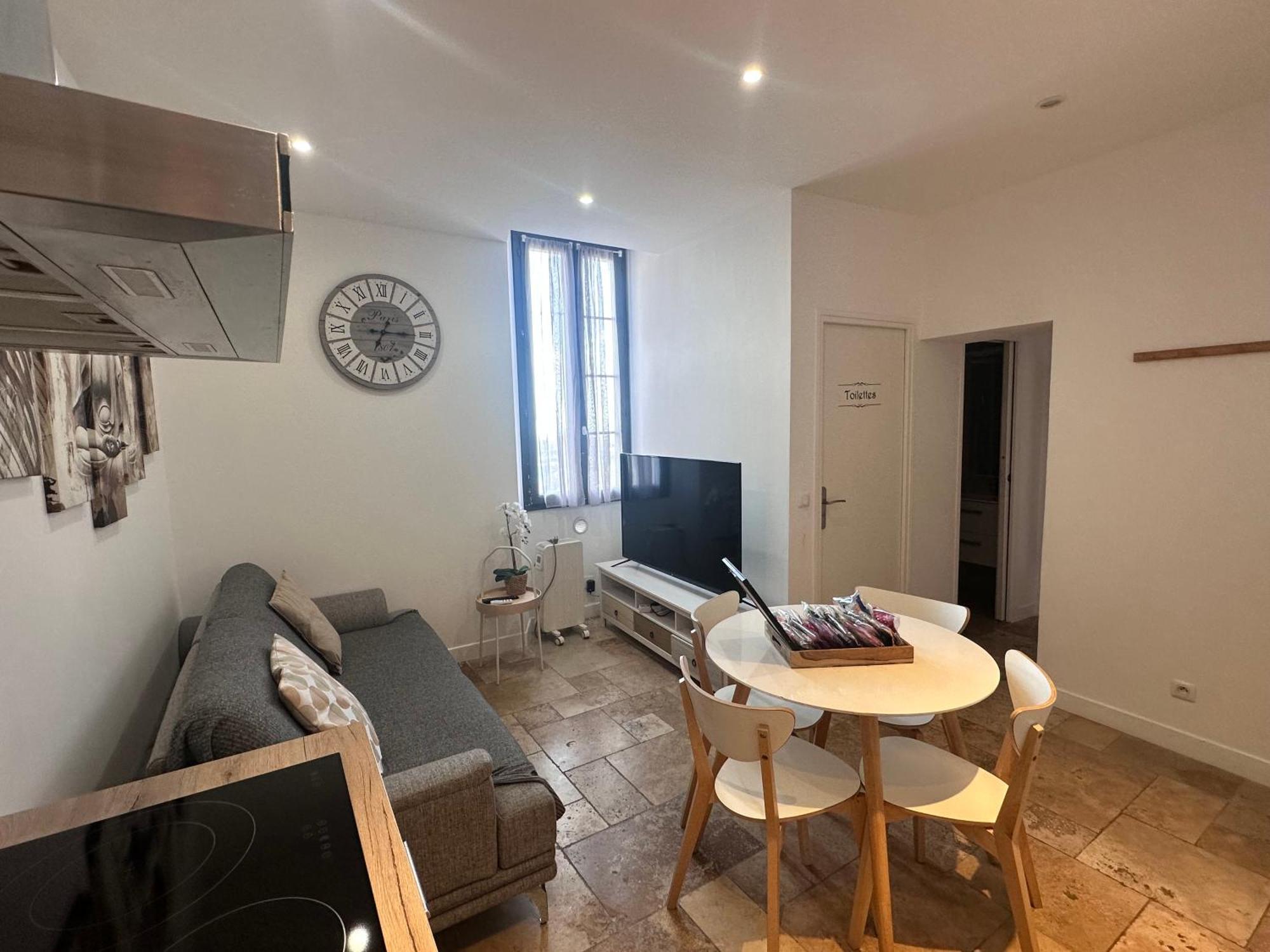 3 Pieces Vue Mer A Proximite Des Parfumeries Grasse Exterior photo